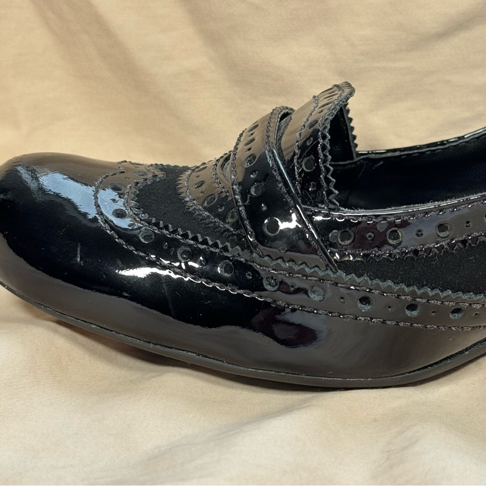 Franco Sarto Black Patent Leather and Suede Mary Jane Heels w/ intricate details - Picture 8 of 16